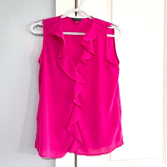 Vince Camuto Women’s Sleeveless Ruffle Front Blouse XS - Picture 4 of 10
